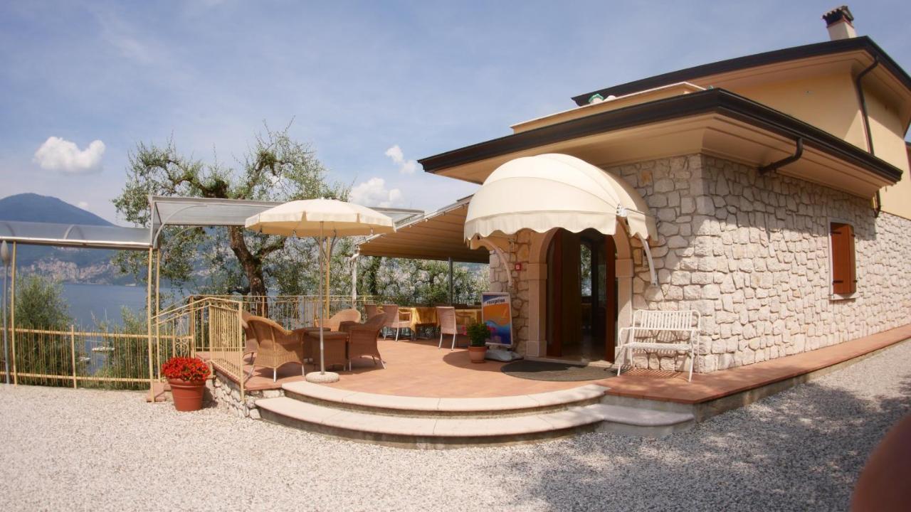 Residence Casa Maria Ассенца-ді-Брензоне Екстер'єр фото
